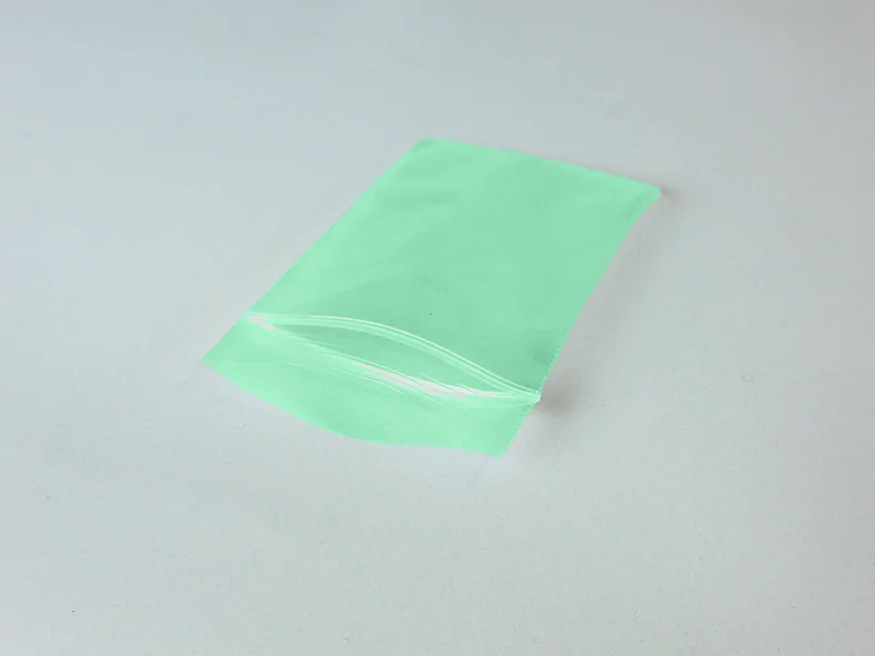 Sac avec fermeture éclair colorée – Image 4