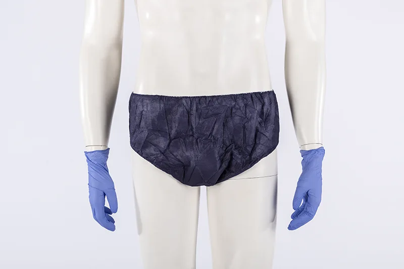 Slip jetable pour homme